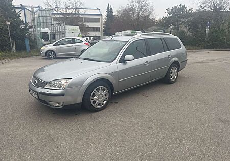 Ford Mondeo 2.0 Turnier TDCi Ghia*TÜV Neu*Leder*Service Neu