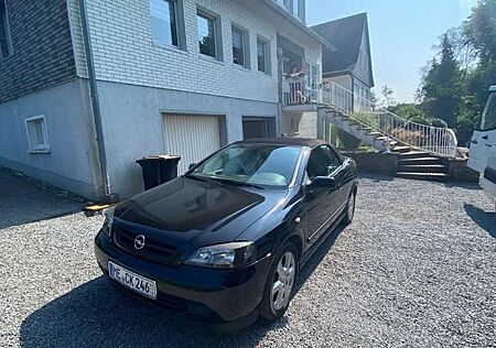 Opel Astra Cabrio 2.2 16V Bertone