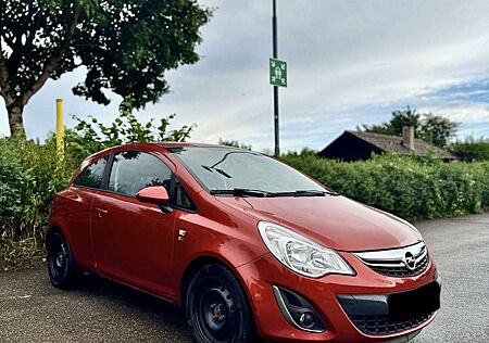 Opel Corsa 1.4 16V 150 Jahre, 1. Hand, Parksensor, SHZ, AHK