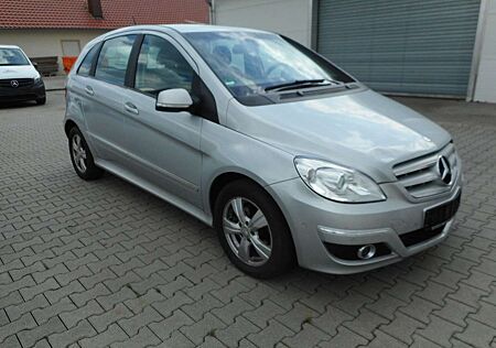 Mercedes-Benz B 180 CDI Klima PDC TÜV 01/2027