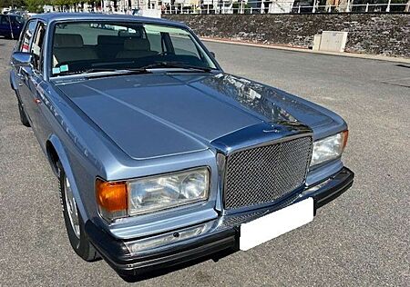 Bentley Eight V8