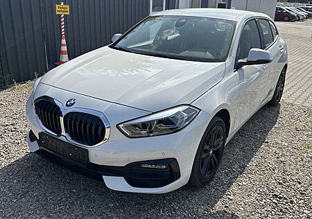 BMW 118 i Sport Line