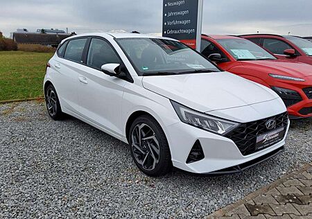 Hyundai i20 1.0 TGDi 6-MT Intro Edition LED/SHZ/DAB/KAMERA