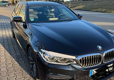 BMW 520 d M Sport HuD Leder Sound Pano 19 Zoll Komfort