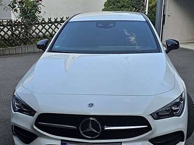 Mercedes-Benz CLA 180 CLA 180 Shooting Brake 7G-DCT AMG Line