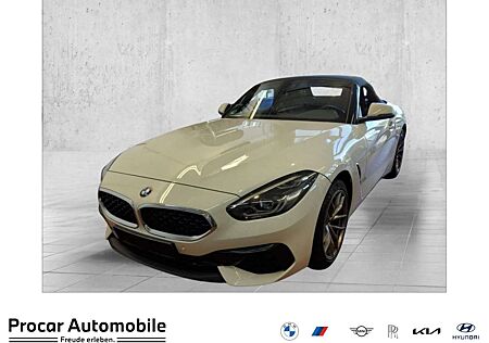 BMW Z4 sDrive20i NAVI LED Sound Syst. PDC V+H DAB