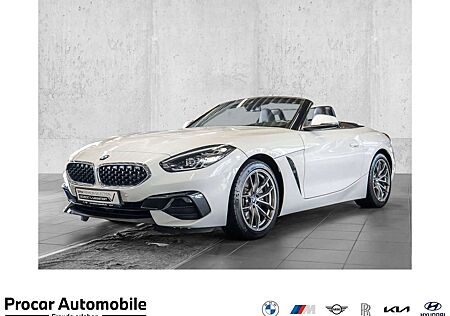 BMW Z4 sDrive20i NAVI LED Sound Syst. PDC V+H DAB