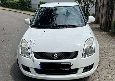 Suzuki Swift 1.3 Club