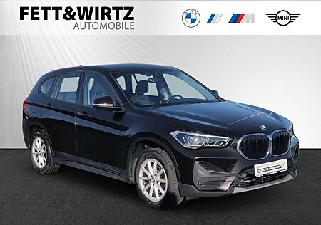 BMW X1 sDrive18i Advantage PDC LED DAB Navi