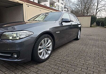 BMW 530 Baureihe 5 Touring d xDrive 3,0*Garantie