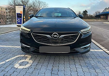 Opel Insignia 2.0Diesel 125kW 4x4 FlexRide IntelLux HUD