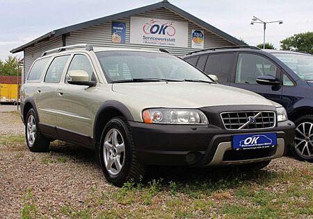 Volvo XC 70 XC70 2.4D 4x4 Edition*Xenon*S.Heft*SHZ*Klima*AHK