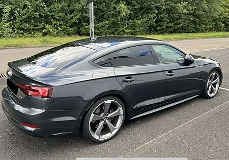 Audi A5 Quattro Sport 3xS-Line 20 Zoll STH HUD MassageSitz