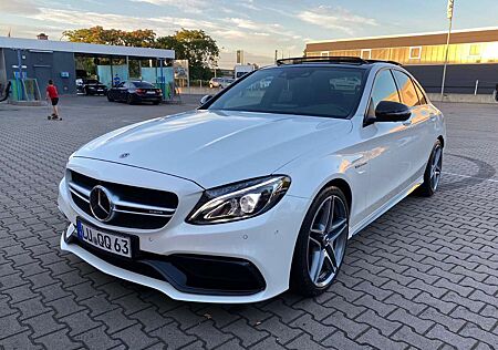 Mercedes-Benz C 63 AMG AMG Speedshift 7G-MCT