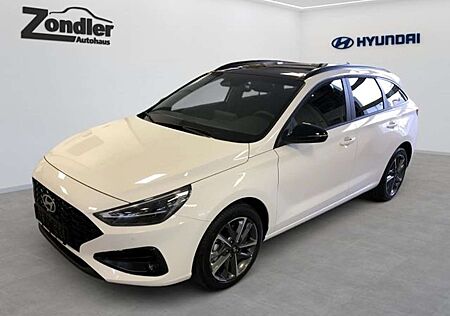 Hyundai i30 1.5 T-GDI 48V 7-DCT Advantage Panorama