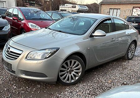 Opel Insignia A Lim. Edition-Automatik-ALU-LIMOSINE