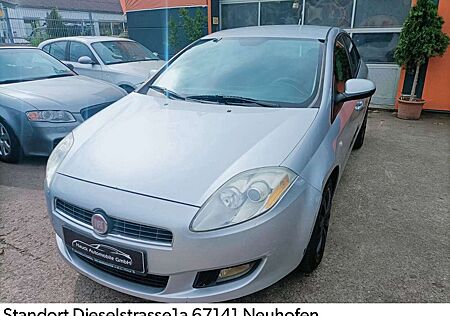 Fiat Bravo 1.4 16V Dynamic/Klima/Allwetter/1.Hand