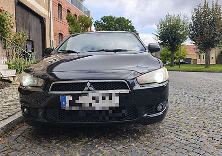 Mitsubishi Lancer Lancer Stufenheck Diesel 1.8 DI-D  ClearTec Editio