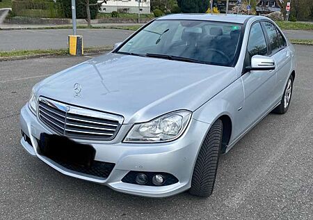 Mercedes-Benz C 180 BlueEFFICIENCY 7G-TRONIC