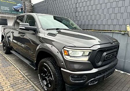 Dodge RAM 5,7 V8 WIDEBODY-REBEL-LONGBED-OFFROAD-LED