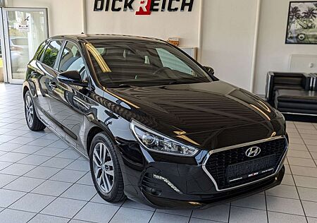 Hyundai i30 1.0 TGDI Passion Kamera Drive-Mode AHK
