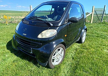 Smart city-coupé/city-cabrio pure