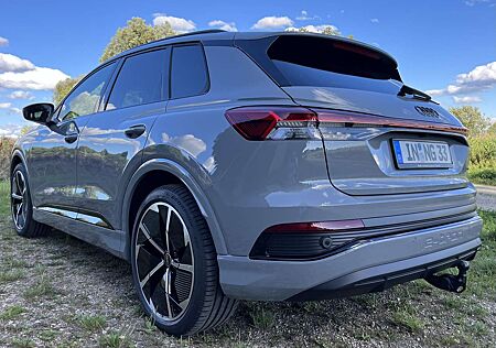 Audi Q4 e-tron 50 quattro Vollausstattung Garantie Winterreifen