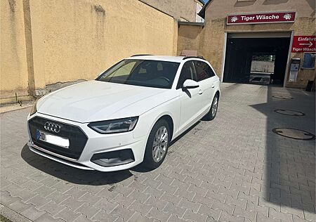 Audi A4 Avant 35 TFSI S tronic