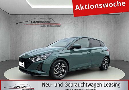 Hyundai i20 Family Rückfahrkamera/Navigation