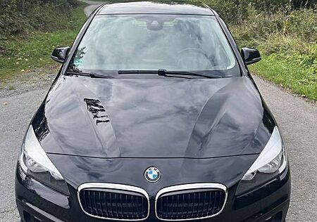 BMW 218 d Advantage
