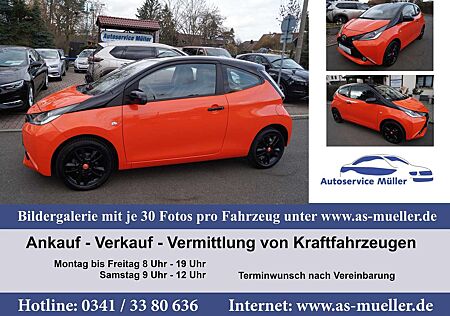 Toyota Aygo 1,0 51kw Kamera-Klima-Leder+Sitzh. 40000 km