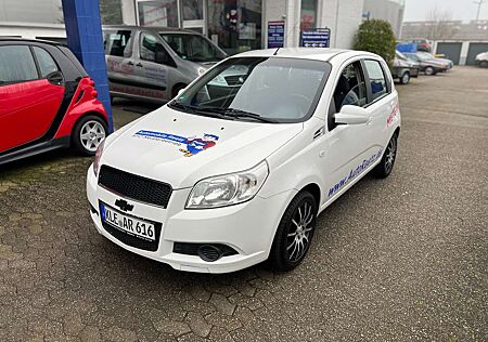 Chevrolet Aveo TÜV & Inspektion NEU - Klimaanlage - 5 Türen