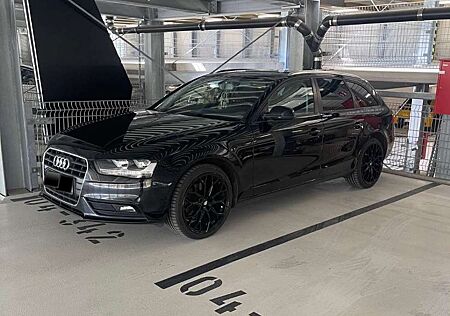Audi A4 Avant 2.0 TDI DPF clean diesel Ambiente