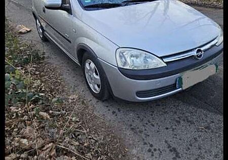 Opel Corsa 1.2 16V Sport