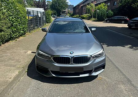 BMW 520d 520 Touring Aut. Tüv Neu. 2 jahre Garantie