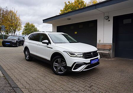 VW Tiguan Allspace Volkswagen 2.0 TDI Elegance 4M NAVI+PANO+StHzg+AHK+KAMERA+ALU