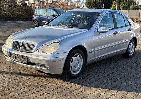 Mercedes-Benz C 180 CLASSIC*KLIMAAUTOM*NUR 88.TKM*TOP ANGEBOT*