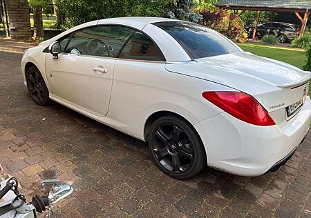Peugeot 308 Roland Garros