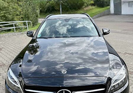 Mercedes-Benz C 200 d T 9G-TRONIC