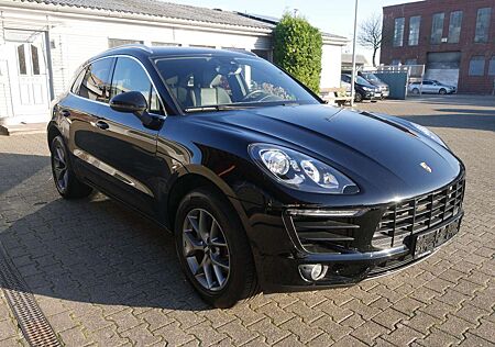Porsche Macan 2.0 TFSI Basis Aut PCM Navi Park Assistent