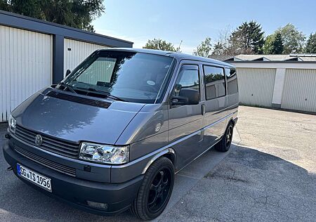 VW T4 Multivan Volkswagen 70B MD2