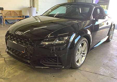 Audi TT ROADSTER 45TFSi Q BLACK/S-SITZE/NAV+/KAMERA