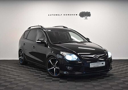 Hyundai i30 cw FIFA WM Edition *XENON *SITZHZG *KLIMA