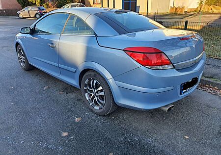 Opel Astra Twin Top 1.8 Edition