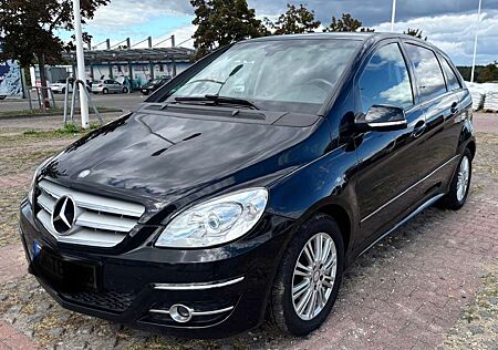 Mercedes-Benz B 180 CDI Autotronic