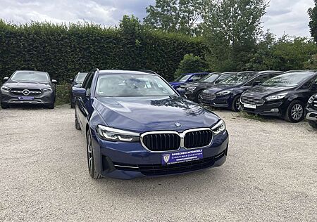BMW 520 d Touring AHK+LEDER+KAMERA+NAVI+LED+4-ZONEN