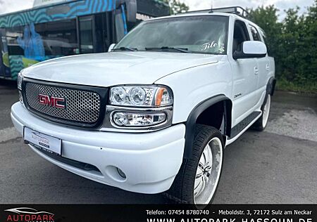 GMC Yukon Denali AWD BOSE AHK SHZ Klimaaut. Multi