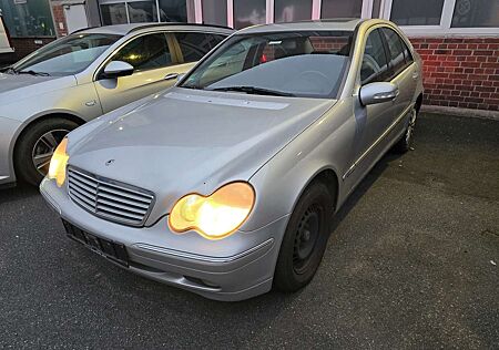 Mercedes-Benz C 180 Elegance