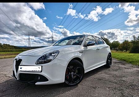 Alfa Romeo Giulietta 1.8 TBi 16V Quadrifoglio Verde