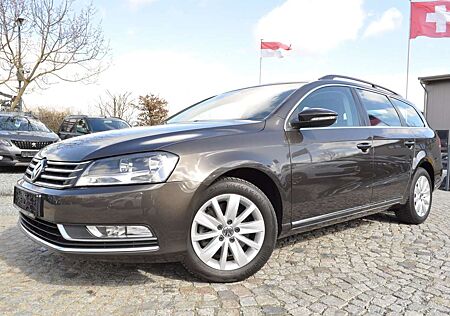 VW Passat Variant Volkswagen BlueMotion /NAVI/S-HEFT/TEMPOMAT